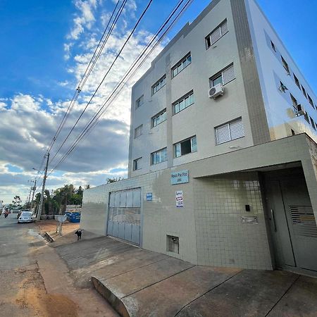 202- Apartamento De 2 Quartos Para Ate 5 Hospedes Патус-ди-Минас Экстерьер фото
